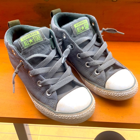grey junior converse